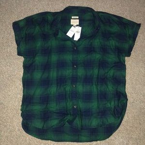 Short sleeve women’s flannel